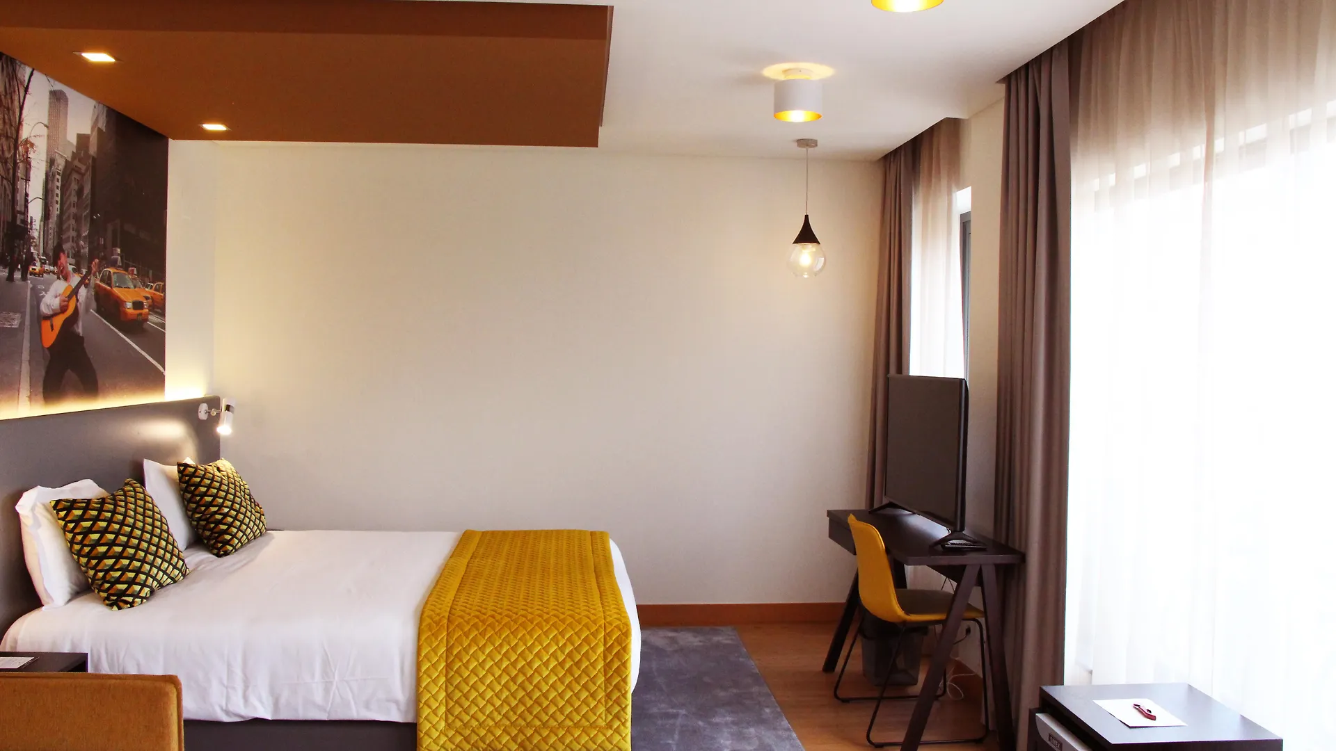 ***  America Diamonds Hotel Lisbon Portugal